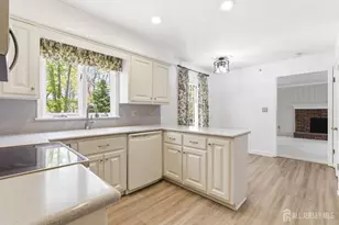 21 Valley Forge Dr, East Brunswick Township, NJ 08816 - Photo 17