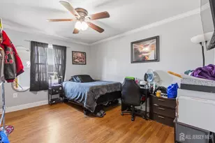 237 Clinton St, Woodbridge Township, NJ 07095 - Photo 9