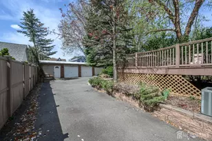 513 E Price Street E, Linden, NJ 07036 - Photo 37