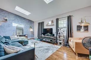 12 Gales Rd, Edison, NJ 08837 - Photo 5