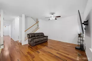 4 Masters Blvd, Piscataway Township, NJ 08854 - Photo 11
