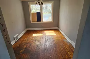 6 Lufberry Ave, New Brunswick, NJ 08901 - Photo 3