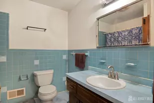 5 Elizabeth Ct, Edison, NJ 08817 - Photo 11