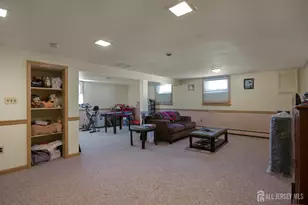 5 Elizabeth Ct, Edison, NJ 08817 - Photo 17
