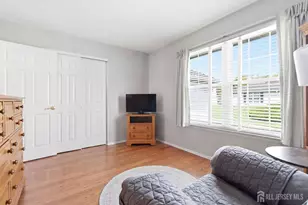 363 Cotswold Pl, Franklin Township, NJ 08873 - Photo 19