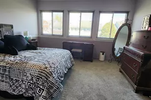 3 Twin River Dr, Hightstown, NJ 08520 - Photo 9