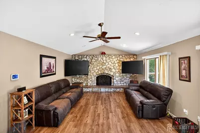11 Apple Manor Lane, East Brunswick Township, NJ 08816 - Photo 19