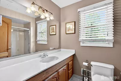 11 Apple Manor Lane, East Brunswick Township, NJ 08816 - Photo 5
