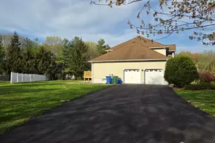 1 Alexander Dr, Monroe Township, NJ 08831 - Photo 5