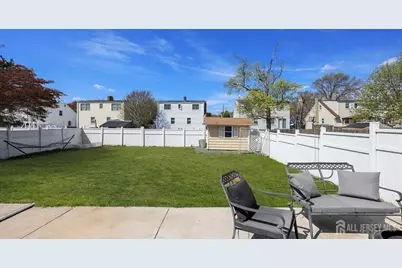 333 Giles Avenue, Middlesex, NJ 08846 - Photo 27