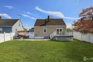 333 Giles Ave, Middlesex, NJ 08846 - Photo 25