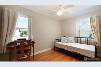 333 Giles Avenue, Middlesex, NJ 08846 - Photo 17