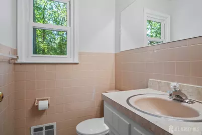 40 Independence Drive, East Brunswick Township, NJ 08816 - Photo 13