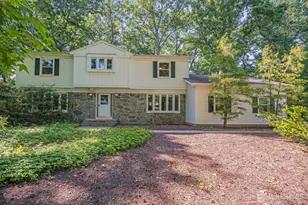 40 Independence Dr, East Brunswick Township, NJ 08816 - Photo 1