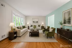 40 Independence Dr, East Brunswick Township, NJ 08816 - Photo 3