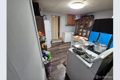 8 Prospect Street, New Brunswick, NJ 08901 - Photo 23