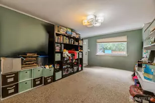 28 Price Dr, Edison, NJ 08817 - Photo 9