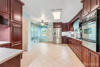 12 Sullivan Way, East Brunswick Township, NJ 08816 - Photo 17