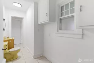 172 Main St, South River, NJ 08882 - Photo 17