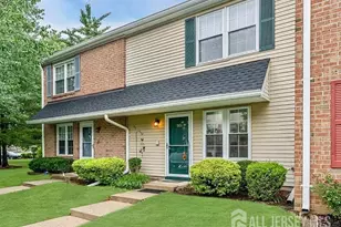 301 Palombi Ct, East Brunswick Township, NJ 08816 - Photo 11