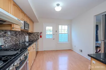 4 Pond View Drive, Plainsboro Township, NJ 08536 - Photo 11