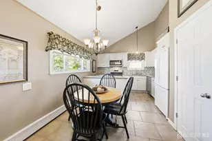 96 Drake Pl, Colonia, NJ 07067 - Photo 5