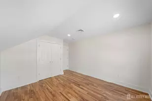 77 Greenbrook Rd, Middlesex, NJ 08846 - Photo 15