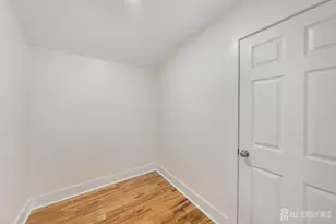 77 Greenbrook Rd, Middlesex, NJ 08846 - Photo 17