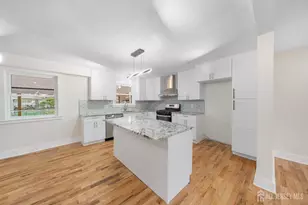77 Greenbrook Rd, Middlesex, NJ 08846 - Photo 3