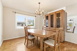 7 Oberlin Ct, Edison, NJ 08820 - Photo 9