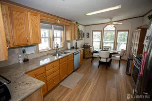 19 Sheryl Ct, Spotswood, NJ 08884 - Photo 11