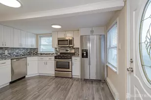 14 Elmer Ave, Monroe Township, NJ 08831 - Photo 13