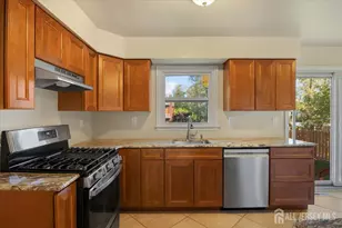 4 Visco Dr, Edison, NJ 08820 - Photo 5