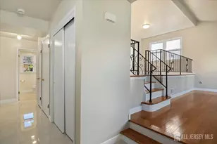 4 Visco Dr, Edison, NJ 08820 - Photo 15