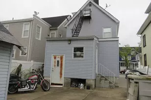 231 Brighton Ave, Perth Amboy, NJ 08861 - Photo 3