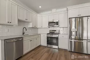 121 Teeple Pl, South Plainfield, NJ 07080 - Photo 9
