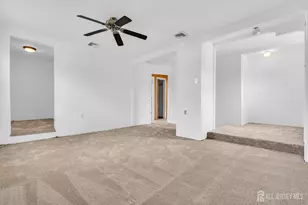 52 Walnut St, Edison, NJ 08817 - Photo 31