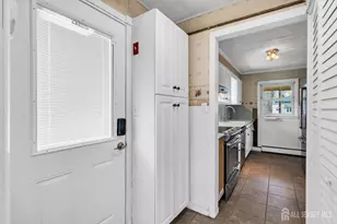 52 Walnut St, Edison, NJ 08817 - Photo 37