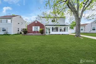 52 Walnut St, Edison, NJ 08817 - Photo 29