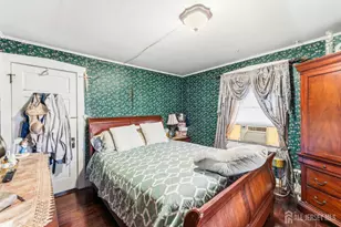 239 Walnut St, Dunellen, NJ 08812 - Photo 15