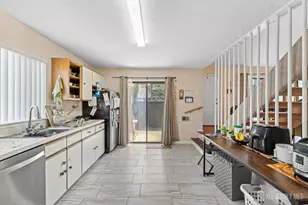 544 Westgate Dr, Edison, NJ 08820 - Photo 23