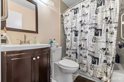 544 Westgate Drive, Edison, NJ 08820 - Photo 39