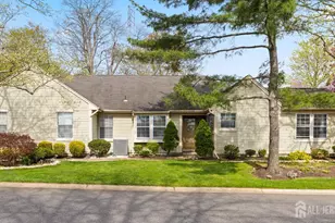 173 Concordia Cir, Monroe Township, NJ 08831 - Photo 3