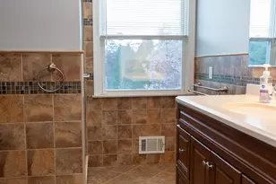 14 Hopatcong Dr, Lawrence Township, NJ 08648 - Photo 27