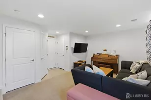 302 Bayside Ct, South Amboy, NJ 08879 - Photo 5