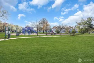 1 Chelsea Ct, Sayreville, NJ 08859 - Photo 31