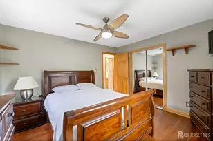 35 Mimi Rd, Old Bridge Township, NJ 08857 - Photo 31