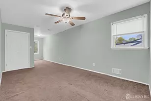 17 Hollywood Dr, Woodbridge Township, NJ 07095 - Photo 27