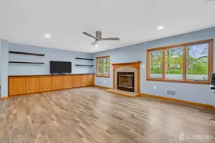 17 Hollywood Dr, Woodbridge Township, NJ 07095 - Photo 11