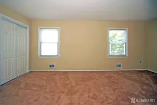 21 Rosewood Ct, Sayreville, NJ 08872 - Photo 17